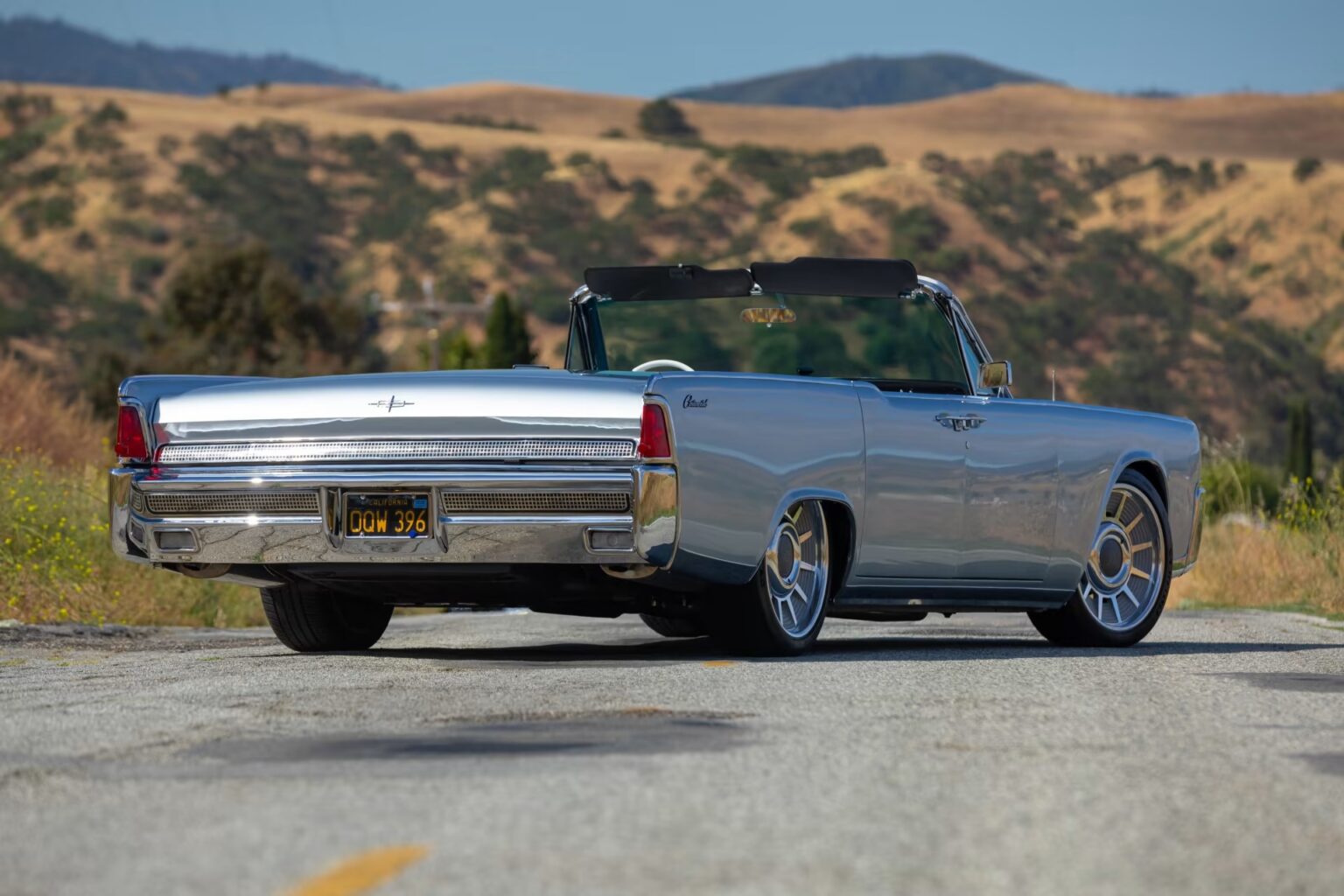 1964 Lincoln Continental Custom Convertible - Classic Car Agenda